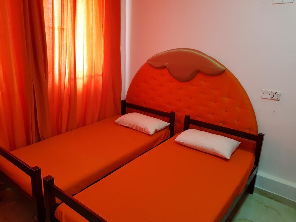 Thambili Island @ Stubbs Hotel Коломбо Екстериор снимка